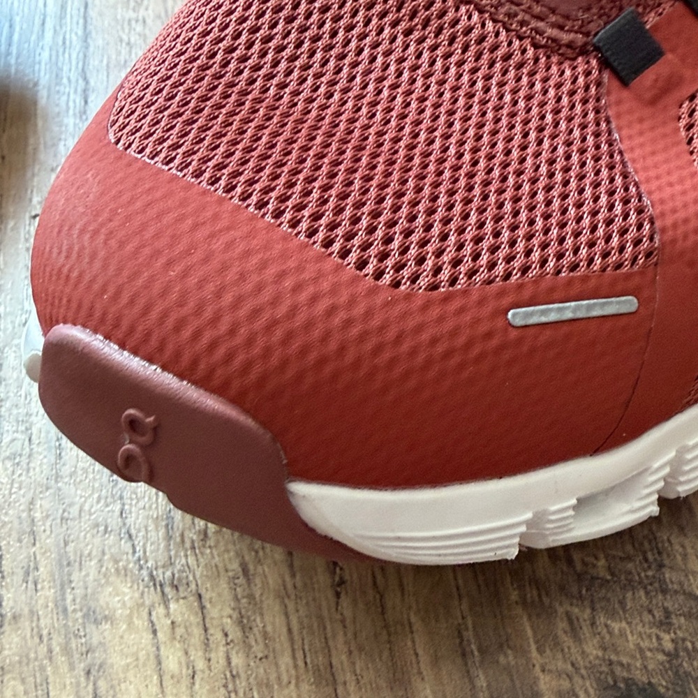 On Cloud 5 Running Shoes | Ruby Rust Red | Women’s 9.5 - Picture 5 of 9